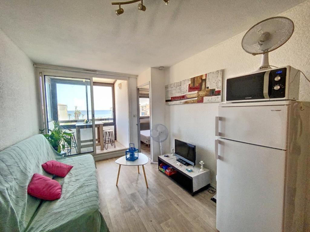 Appartement Le Barcares Avec Vue Sur Mer De Type T2 Location Arrivee A Partir De 15H Depart Maximum A 11H Location Du Samedi Au Samedi Juillet Et Aout 外观 照片