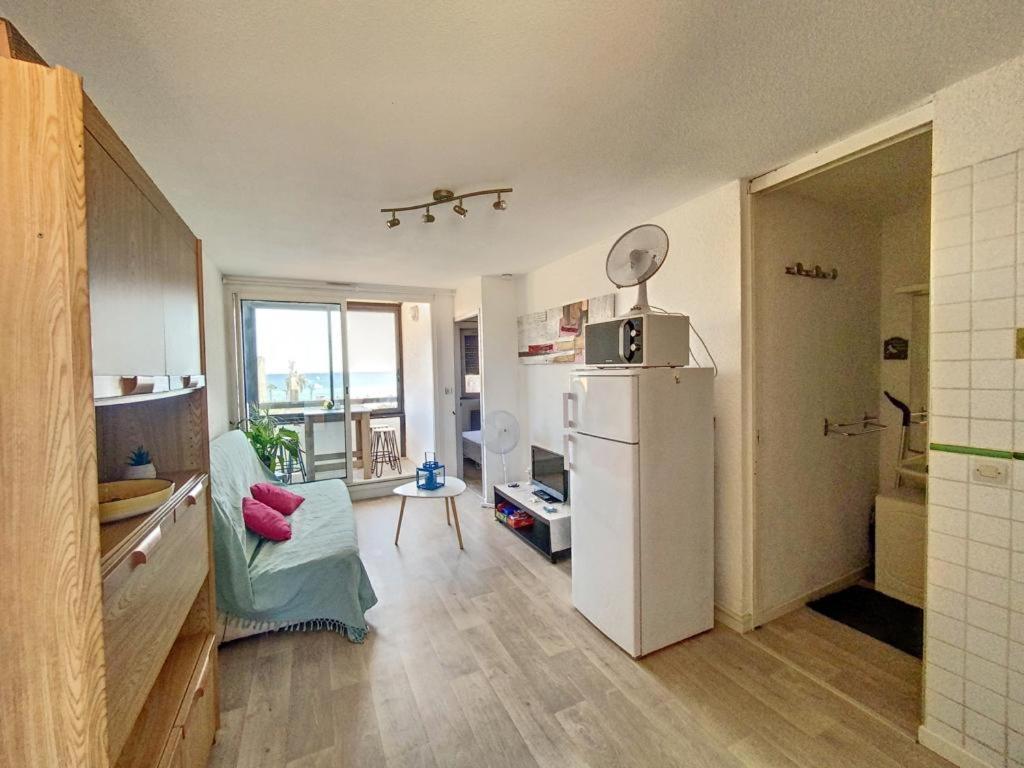 Appartement Le Barcares Avec Vue Sur Mer De Type T2 Location Arrivee A Partir De 15H Depart Maximum A 11H Location Du Samedi Au Samedi Juillet Et Aout 外观 照片