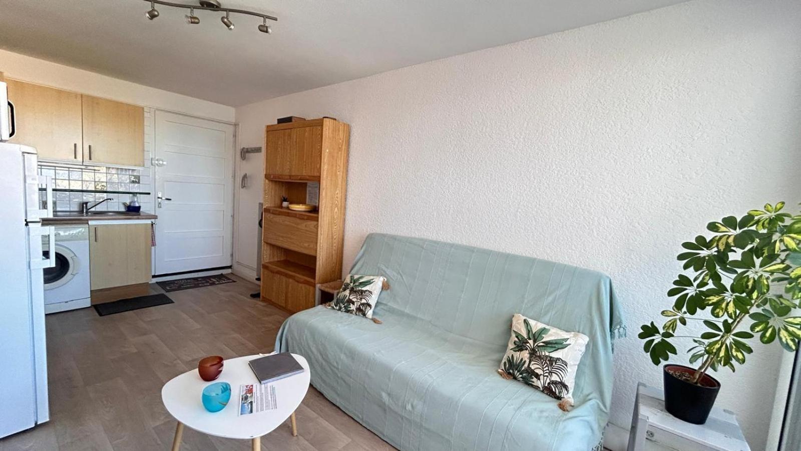 Appartement Le Barcares Avec Vue Sur Mer De Type T2 Location Arrivee A Partir De 15H Depart Maximum A 11H Location Du Samedi Au Samedi Juillet Et Aout 外观 照片